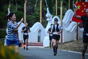 BIB: 16485
                            <button type="button" onclick="openModal(22508894)" class="btn btn-primary btn-sm float-right btn-popup" data-toggle="modal" data-target=".modal-high-quality">
                        <i class="fas fa-shopping-cart"></i> Add to Cart
                    </button>
                                            <button type="button" onclick="isThisMe(22508894, true)" class="btn btn-success btn-sm float-right btn-popup btn-isme hidden" data-toggle="tooltip" data-placement="bottom" title="นี่คือรูปของคุณใช่ไหม คลิกที่นี่เพื่อเอาเข้าอัลบั้ม">
                        <i class="fas fa-plus"></i> Add to album
                    </button>
                    <button type="button" onclick="isThisMe(22508894, false)" class="btn btn-warning btn-sm float-right btn-popup btn-isnotme hidden">
                        <i class="fas fa-ban"></i> Remove from album
                    </button>